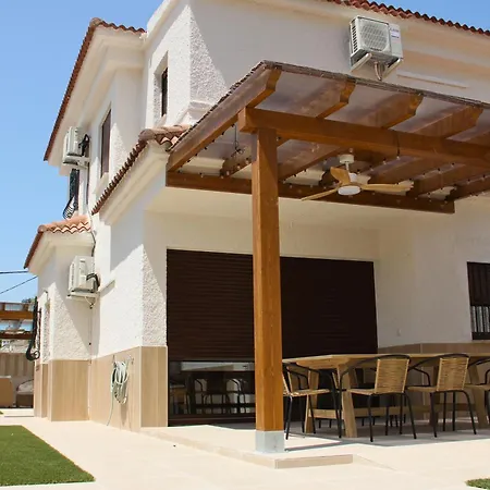 Villa Luny Playa Gandia *